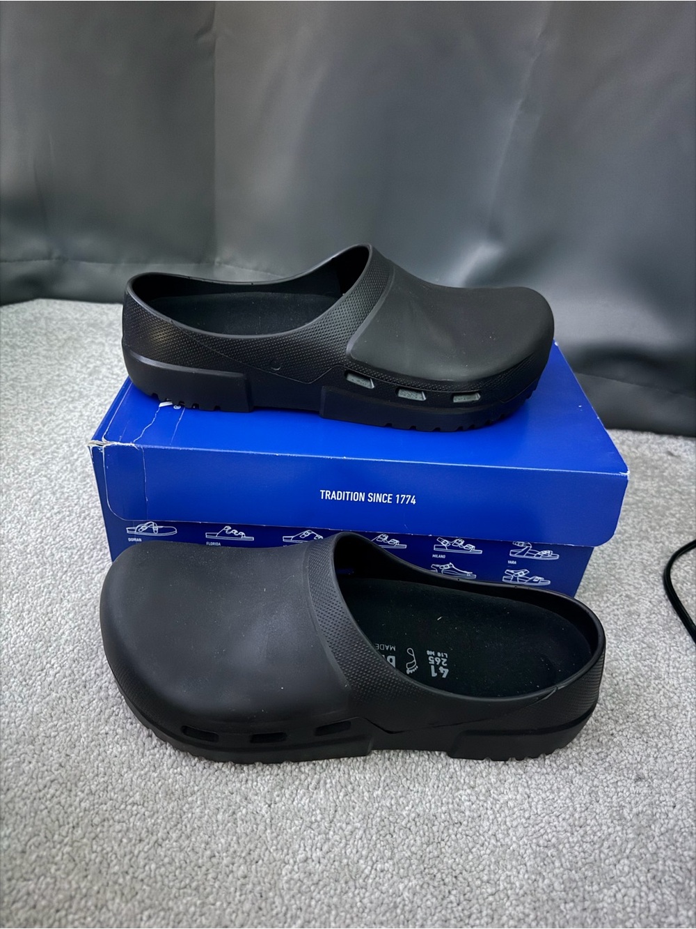 Black Slip-On Work Clog -TW